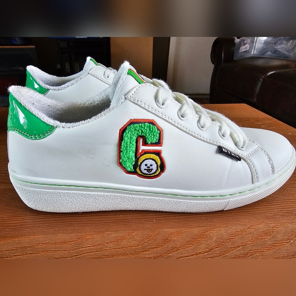 Skechers Women's Size 7.5 BT21 Chimmy BTS Jimin White Green Sneakers - Picture 8 of 8